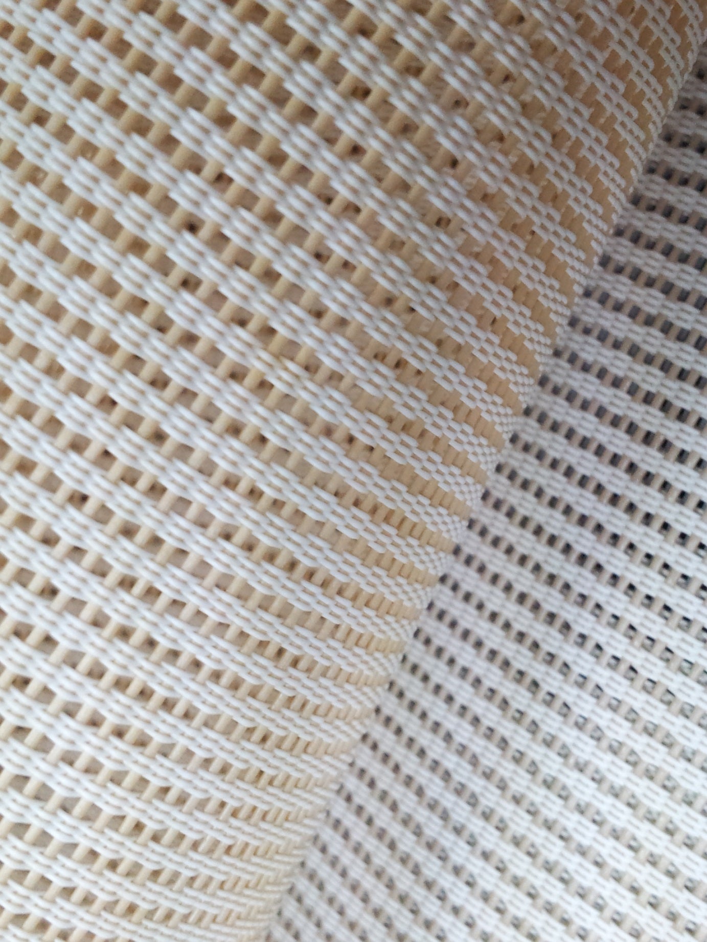 Tessuto SLING – Rete in poliestere rivestita in PVC per esterni | Stile Texline / Textilene Duty-Free | YUGOLD